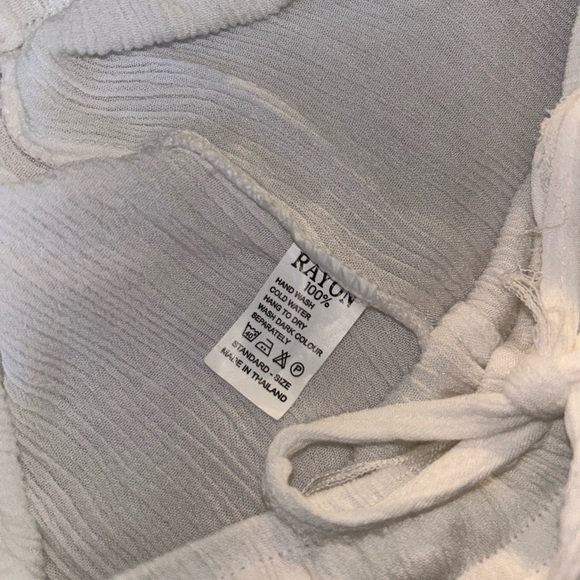 Amazon White Raylon Pants - Picture 2 of 4